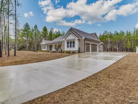 8916 Naturewalk Dr, Jay, FL 32565 photo 2