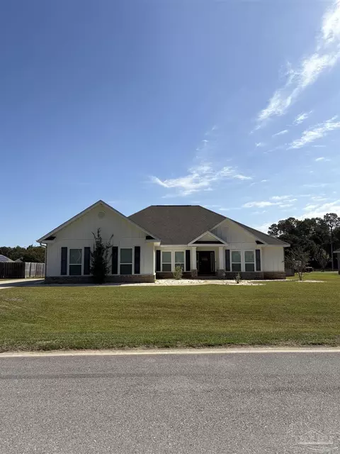 440 Nowak Rd, Cantonment, FL 32533