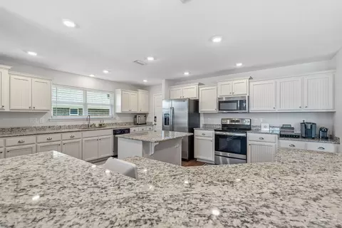 5961 Makenna Dr, Pensacola, FL 32526