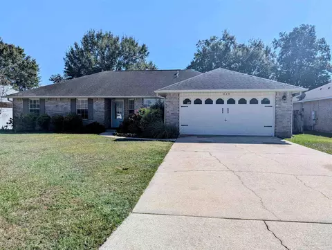 829 Horsemens Path, Cantonment, FL 32533