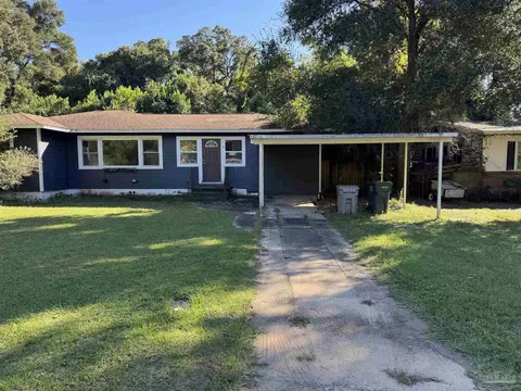 27 Linda St, Pensacola, FL 32506