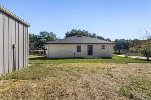 Exterior - 4715 Live Oak Ln, Pace, FL 32571 photo 2 of 2