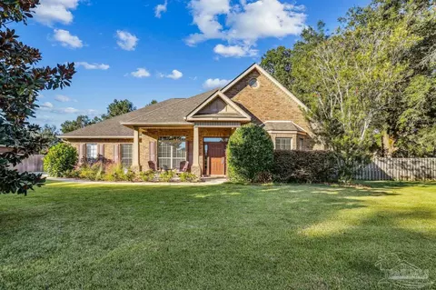 2904 Sundance Ln, Cantonment, FL 32533