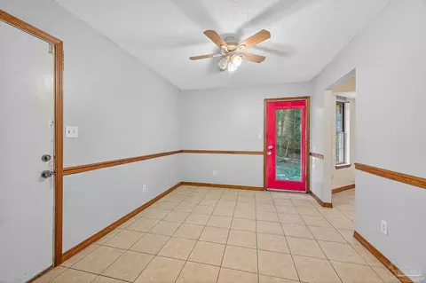 5453 Hamilton Ln, Pace, FL 32571 photo 11