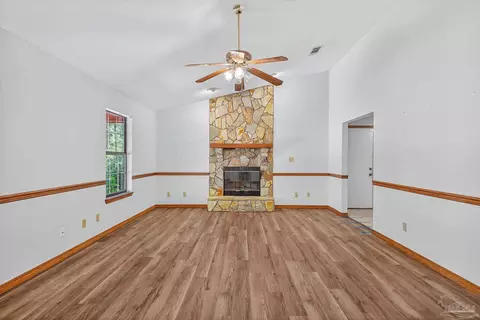 5453 Hamilton Ln, Pace, FL 32571 photo 7