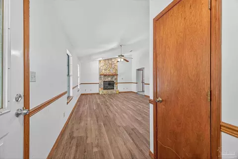 5453 Hamilton Ln, Pace, FL 32571 photo 5
