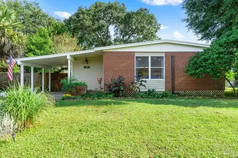 3485 Wellington Rd, Pensacola, FL 32504