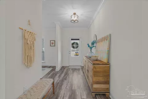 Entry Way - 441 Broadleaf Cir, Cantonment, FL 32533 photo 1 of 4
