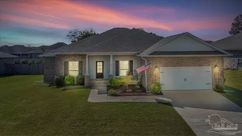 Exterior - 441 Broadleaf Cir, Cantonment, FL 32533 photo 2 of 8