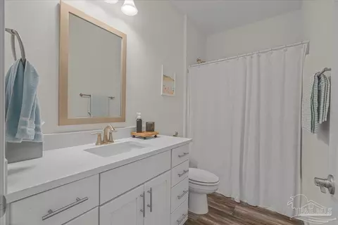 Bath - 441 Broadleaf Cir, Cantonment, FL 32533 photo 5 of 5