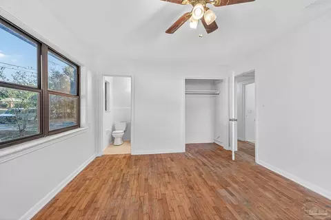 Bedroom - 6571 Cedar St, Milton, FL 32570 photo 6 of 10