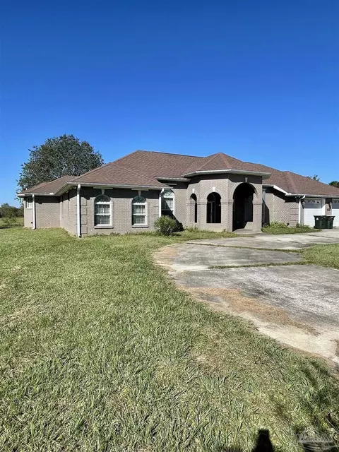 5221 Barrineau Park School Rd, Molino, FL 32577