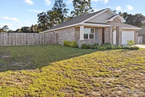 5150 Gaineswood Dr, Milton, FL 32583