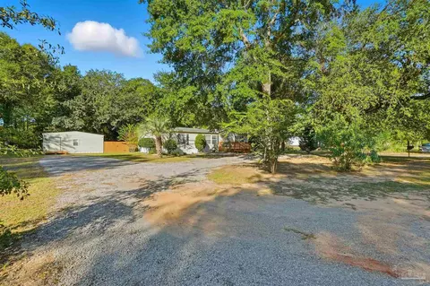 5305 Traci Dr, Milton, FL 32583 photo 8
