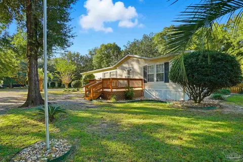 5305 Traci Dr, Milton, FL 32583