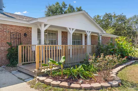 5301 E Avenida De Golf, Pace, FL 32571 photo 5