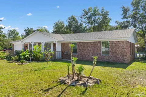 5301 E Avenida De Golf, Pace, FL 32571 photo 2