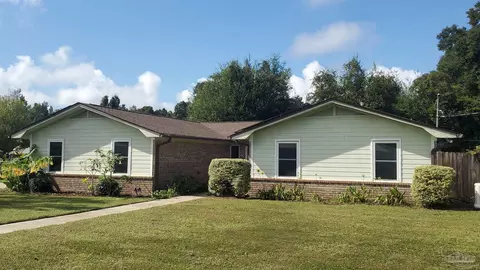 883 Belle Rose Cir, Pensacola, FL 32514