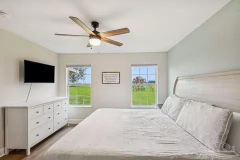 Bedroom - 3366 Farrish Rd, Jay, FL 32565 photo 2 of 5