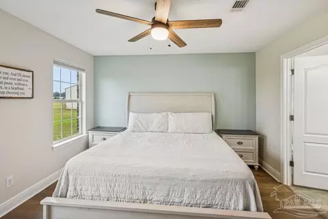 Bedroom - 3366 Farrish Rd, Jay, FL 32565 photo 3 of 5