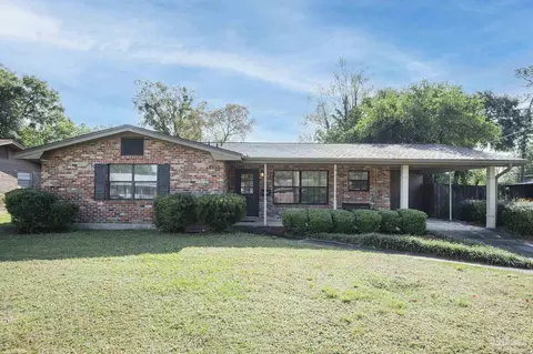 6110 Angelina Rd, Pensacola, FL 32504
