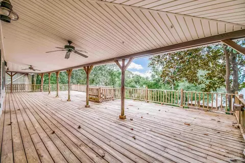 Exterior - 7619 Lakeside Dr, Milton, FL 32583 photo 7 of 20
