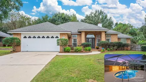 901 Shadow Ridge Dr, Pensacola, FL 32514