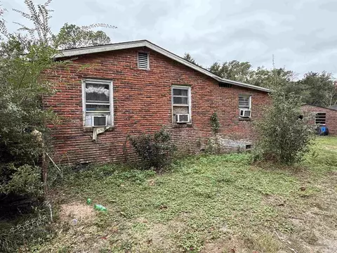 Exterior - 4251 Garcon Point Rd, Milton, FL 32583 photo 2 of 6