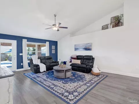 Living - 5956 Parsonage Cir, Milton, FL 32570 photo 1 of 4
