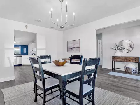 Dining - 5956 Parsonage Cir, Milton, FL 32570 photo 4 of 4