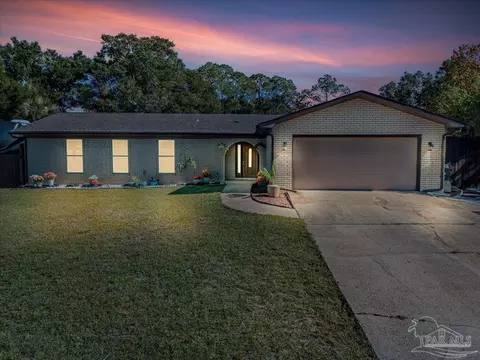 6035 Schofield Dr, Pensacola, FL 32505