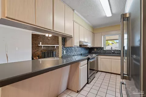 Kitchen - 4762 Pine Ln, Pace, FL 32571 photo 2 of 4