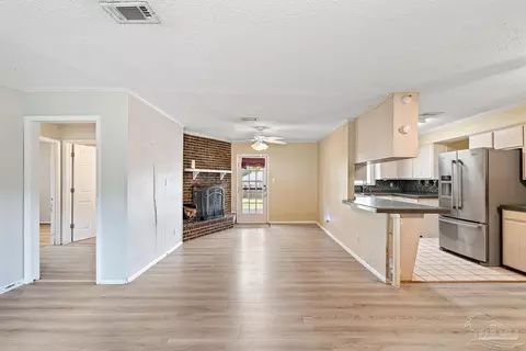 Living - 4762 Pine Ln, Pace, FL 32571 photo 2 of 5