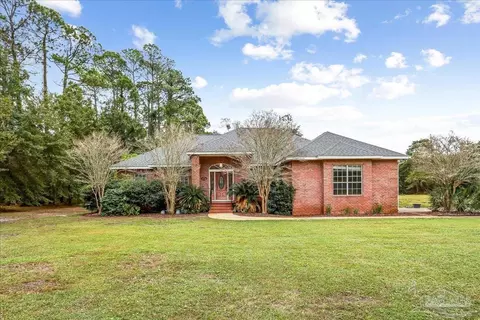 Exterior - 5557 Bay Meadows Dr, Milton, FL 32583 photo 1 of 6