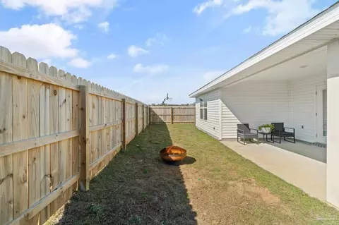 Exterior - 5252 Peach Dr, Pace, FL 32571 photo 3 of 7