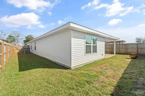 Exterior - 5252 Peach Dr, Pace, FL 32571 photo 4 of 7