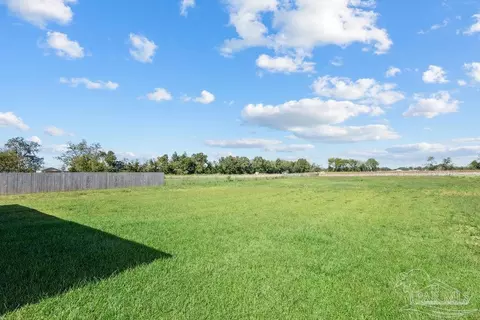 Exterior - 3422 Shell Rd, Jay, FL 32565 photo 4 of 4