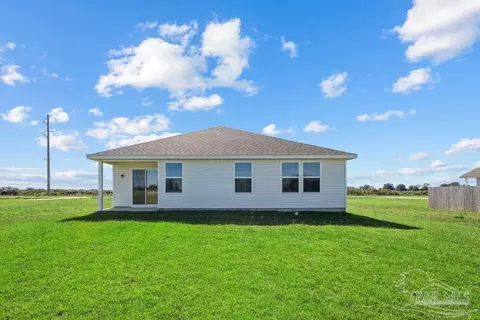 Exterior - 3422 Shell Rd, Jay, FL 32565 photo 2 of 4