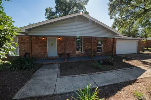 6485 Hamilton Bridge Rd, Milton, FL 32570