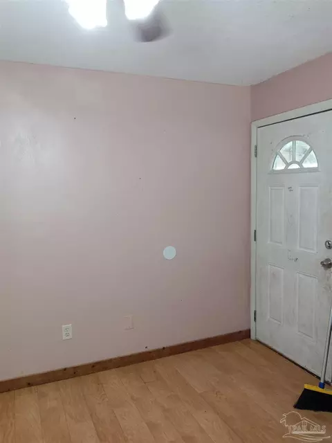 Entry Way - 5721 Pine Dr, Milton, FL 32583 photo 1 of 2