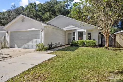 1015 Simpson St, Pensacola, FL 32526