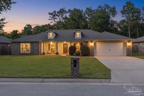 Exterior - 5607 Cane Syrup Cir, Pace, FL 32571 photo 2 of 8