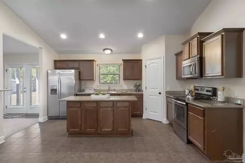 Kitchen - 5607 Cane Syrup Cir, Pace, FL 32571 photo 1 of 2