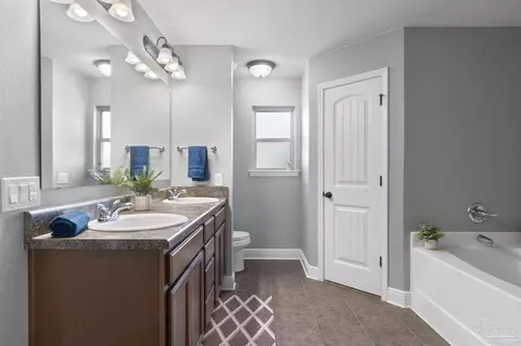 Entry Way - 5607 Cane Syrup Cir, Pace, FL 32571 photo 4 of 5