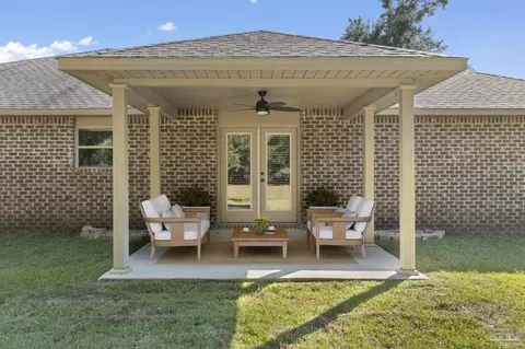 Exterior - 5607 Cane Syrup Cir, Pace, FL 32571 photo 6 of 8