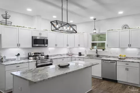 Kitchen - 6879 Joyce Dr, Milton, FL 32570 photo 1 of 4