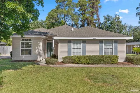 3688 Quail Run Rd, Gulf Breeze, FL 32563