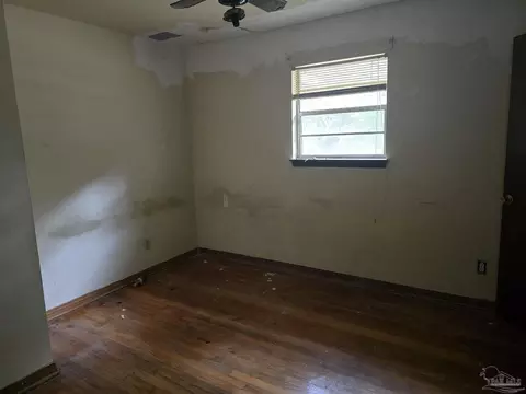 Bedroom - 746 Tate Rd, Cantonment, FL 32533 photo 1 of 5