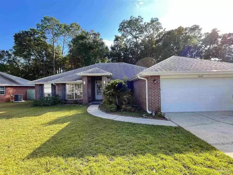 5663 Sweetbirch Ln, Milton, FL 32583