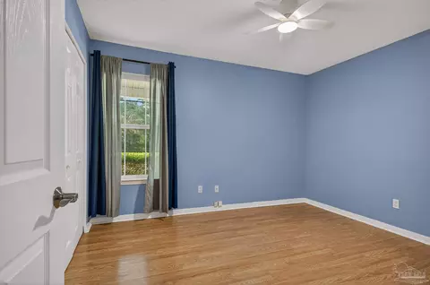 Bedroom - 5898 Cedar Tree Dr, Milton, FL 32570 photo 8 of 9